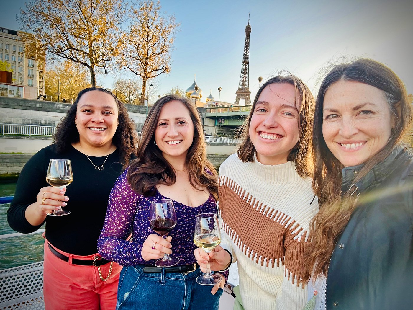 women-only Paris tour